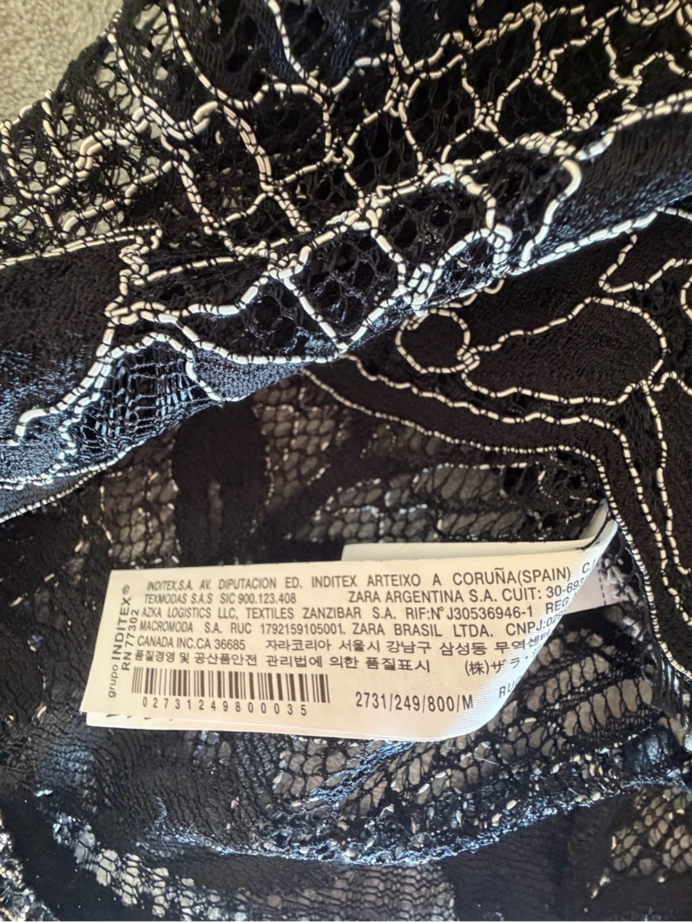 Zara Women's Black Lace Overlay Long-Sleeve Top - Picture 7 of 11